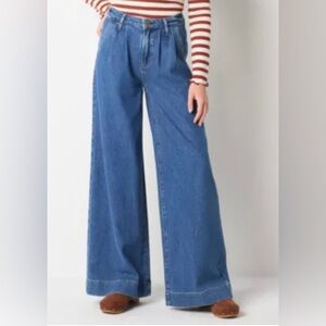 NEW High Rise Wide Leg Jeans